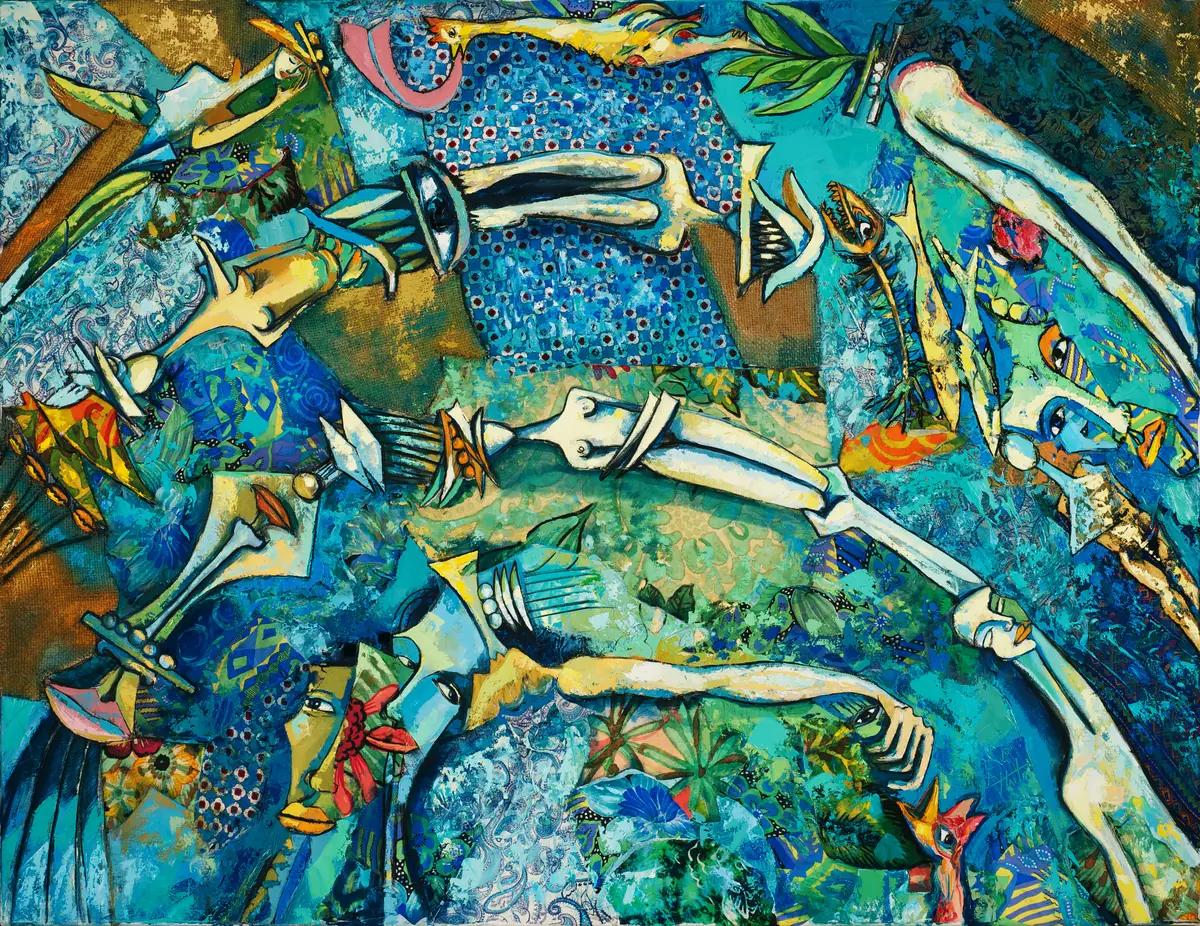 Figuras y miembros claros que flotan sobre un amplio campo de azules y verdes, denso de collage estampado.